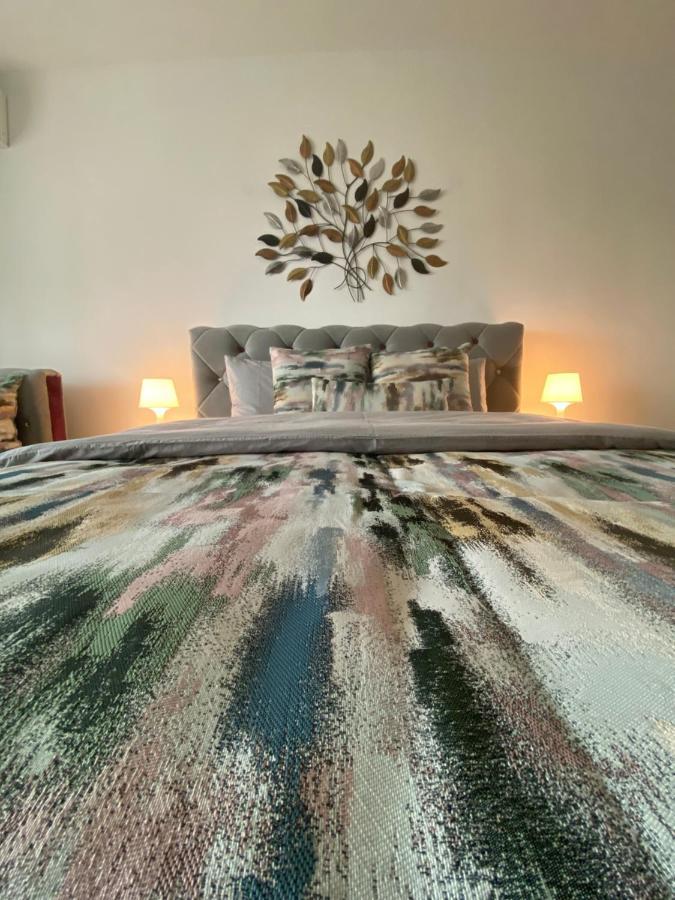 Apartmán Eden Luxury Brăila Exteriér fotografie